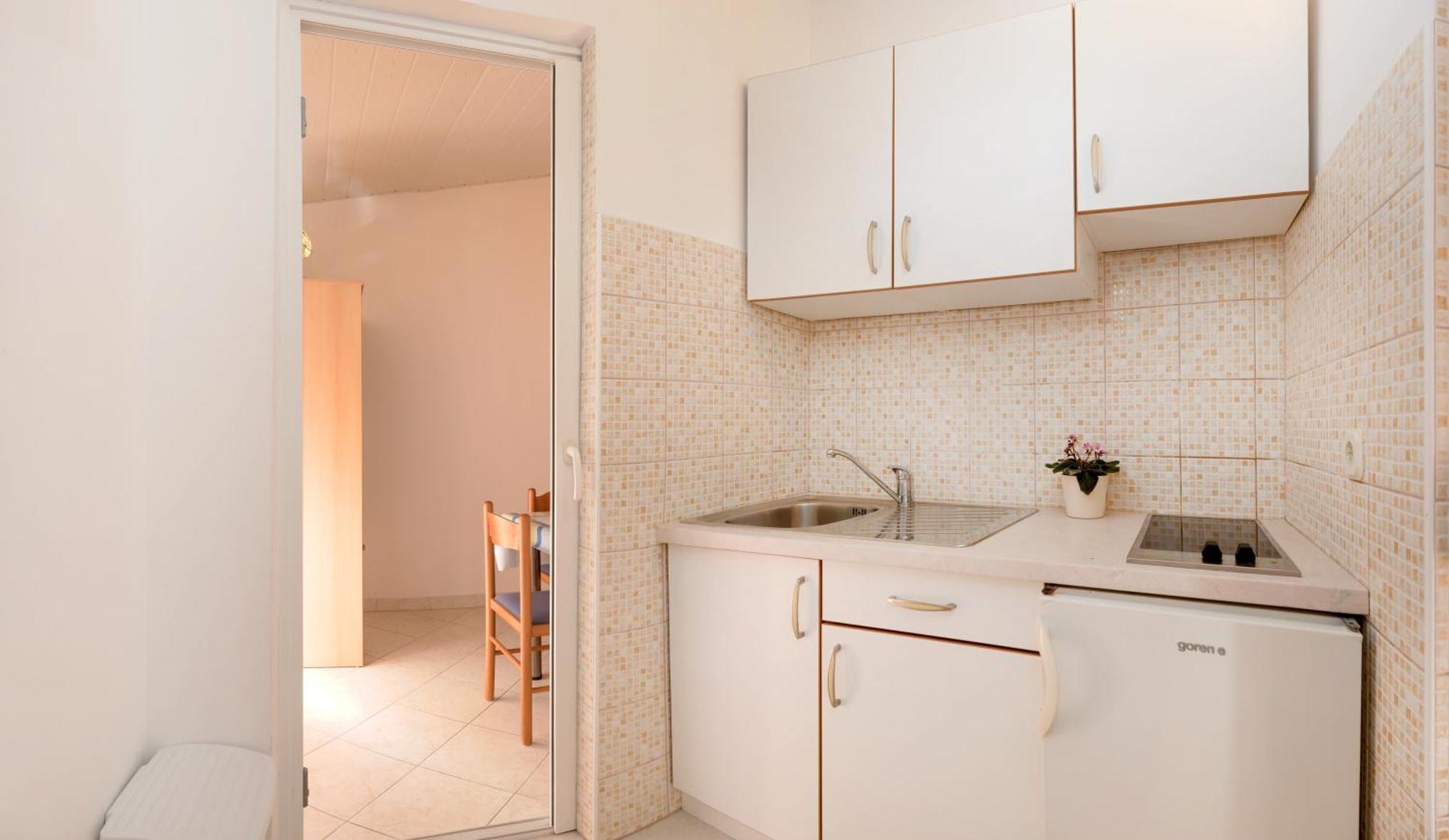 Beach Resort Apartments Bucina Baška Voda エクステリア 写真