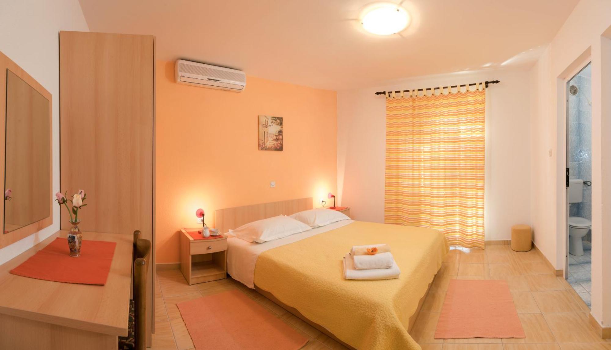 Beach Resort Apartments Bucina Baška Voda エクステリア 写真