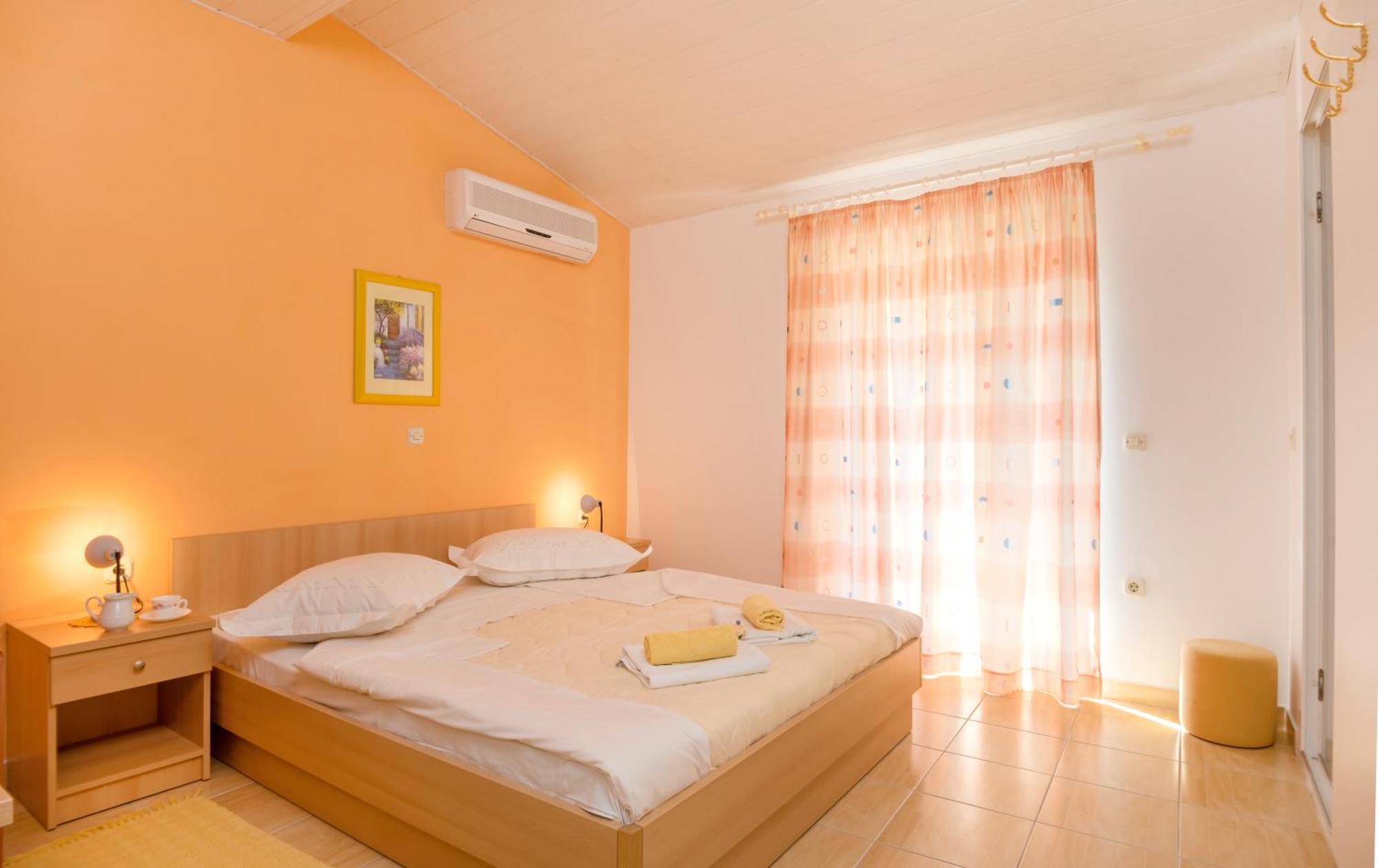 Beach Resort Apartments Bucina Baška Voda エクステリア 写真