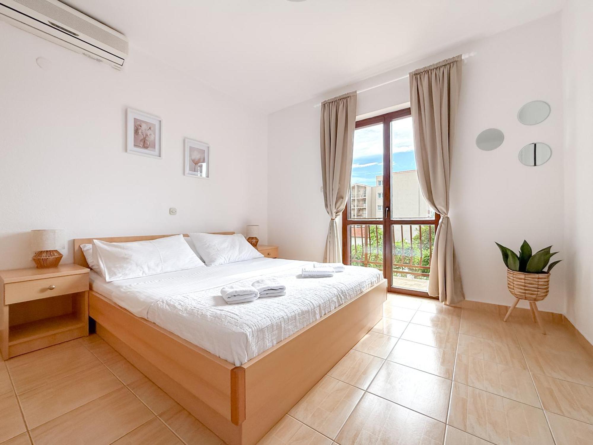 Beach Resort Apartments Bucina Baška Voda エクステリア 写真