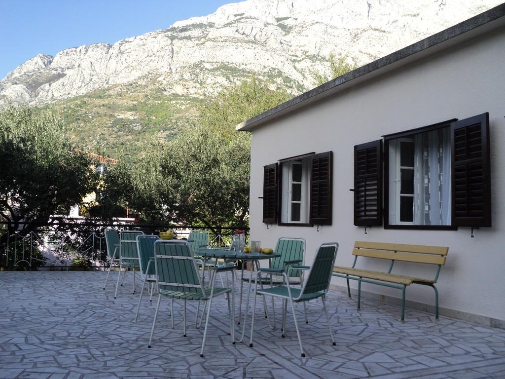Beach Resort Apartments Bucina Baška Voda エクステリア 写真