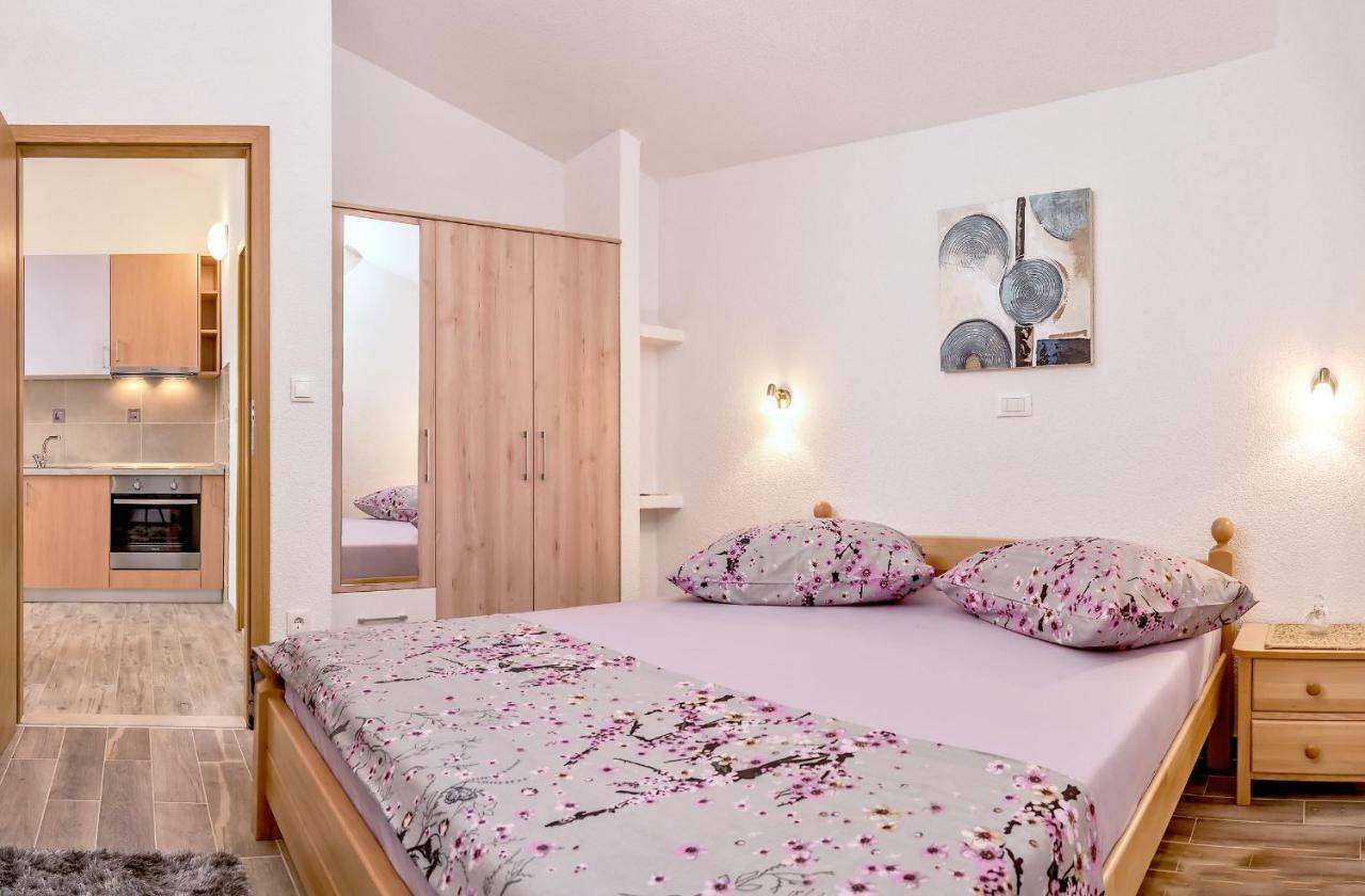 Beach Resort Apartments Bucina Baška Voda エクステリア 写真